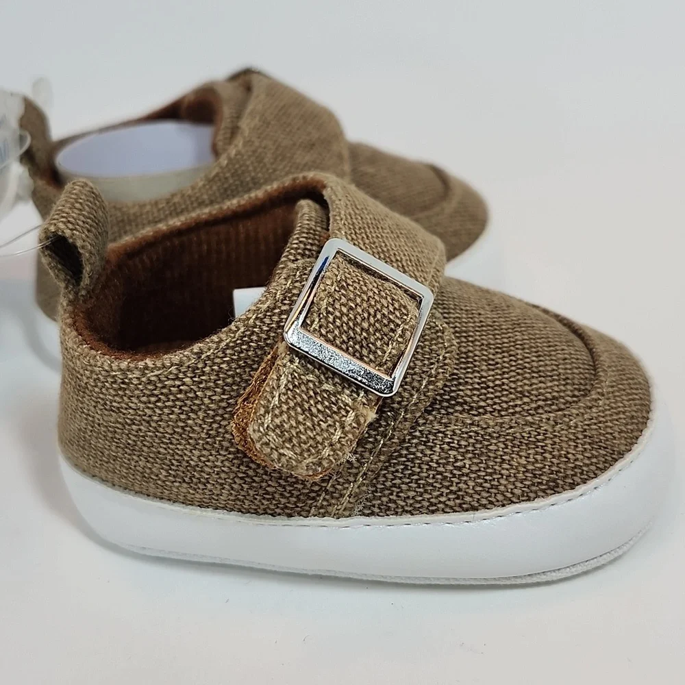 Newborn 0-3 Brown & White Little Buckles Shoes CCilu Stepping Stone